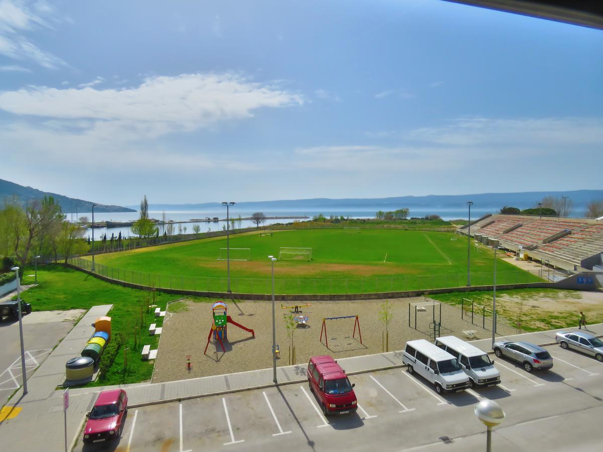 Apartment Ribnjak 10 Omiš Eksteriør billede
