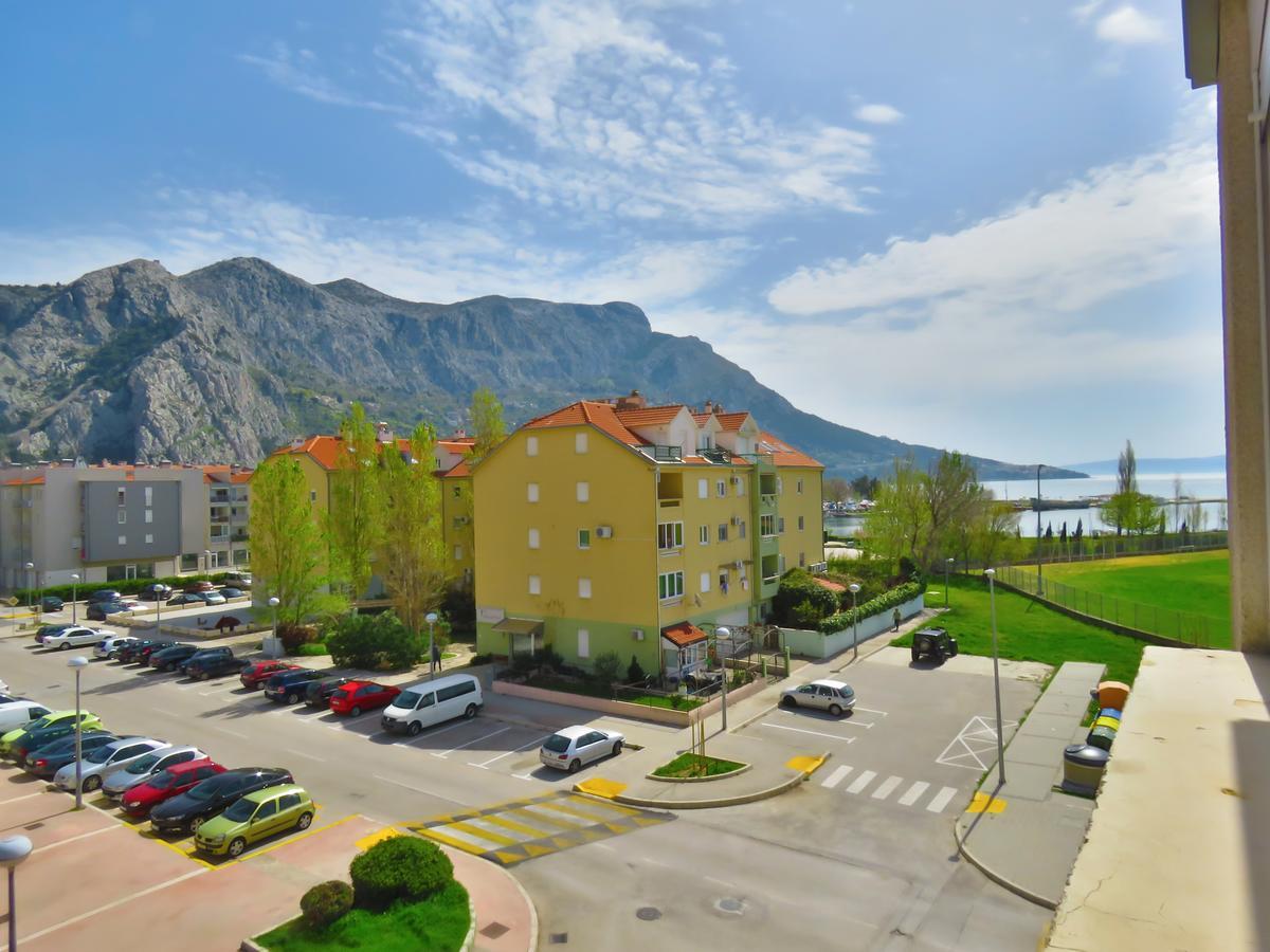 Apartment Ribnjak 10 Omiš Eksteriør billede