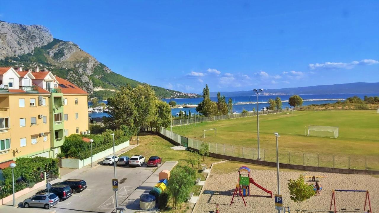 Apartment Ribnjak 10 Omiš Eksteriør billede