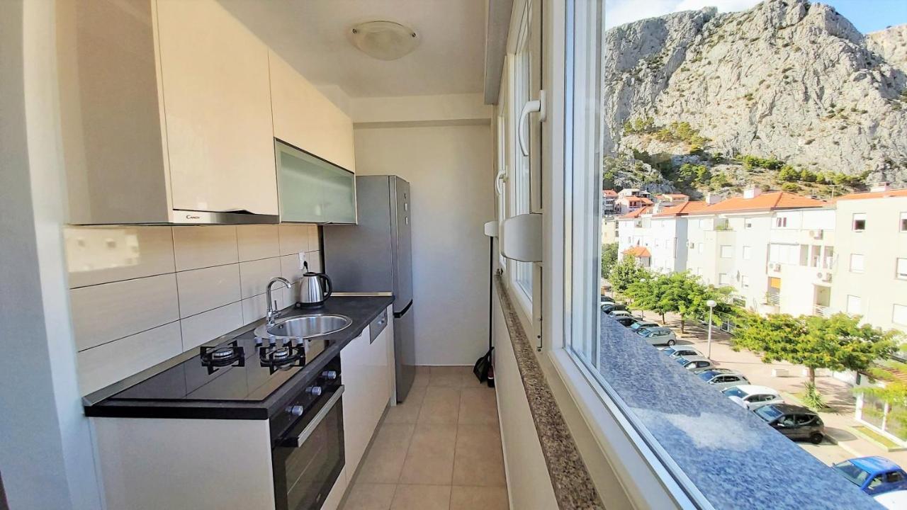 Apartment Ribnjak 10 Omiš Eksteriør billede