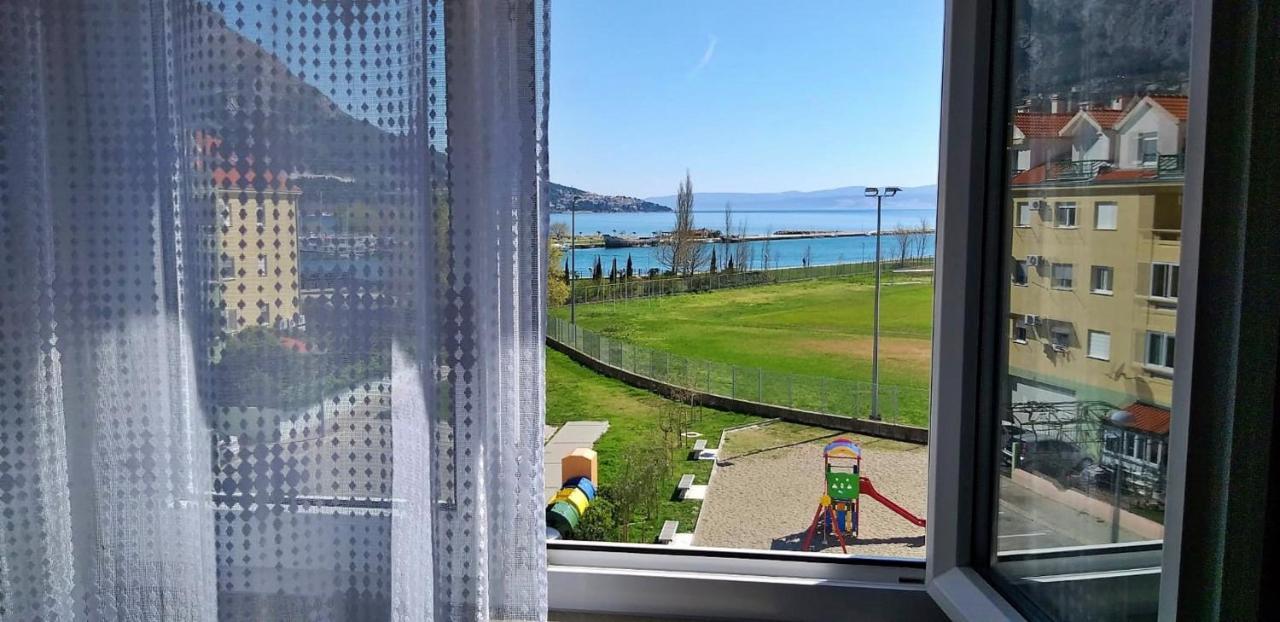 Apartment Ribnjak 10 Omiš Eksteriør billede