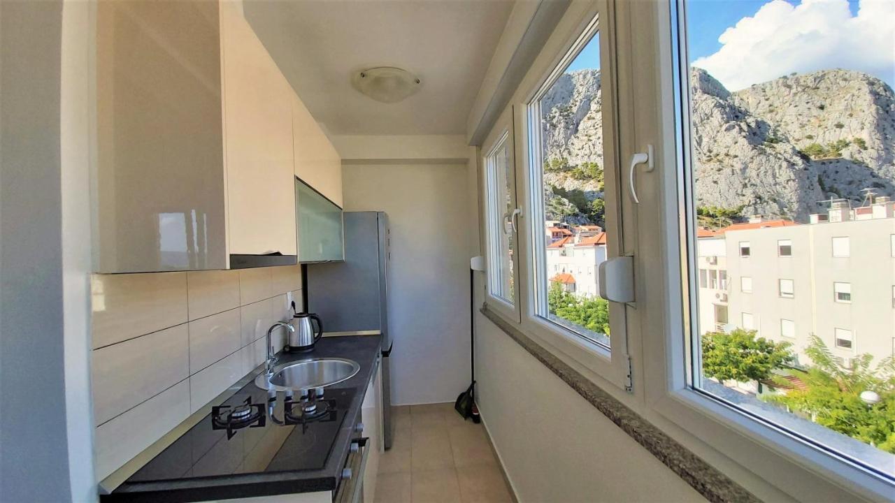Apartment Ribnjak 10 Omiš Eksteriør billede