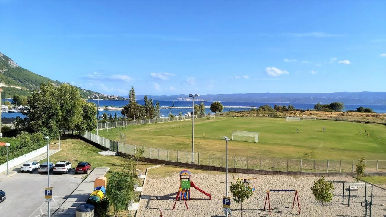 Apartment Ribnjak 10 Omiš Eksteriør billede