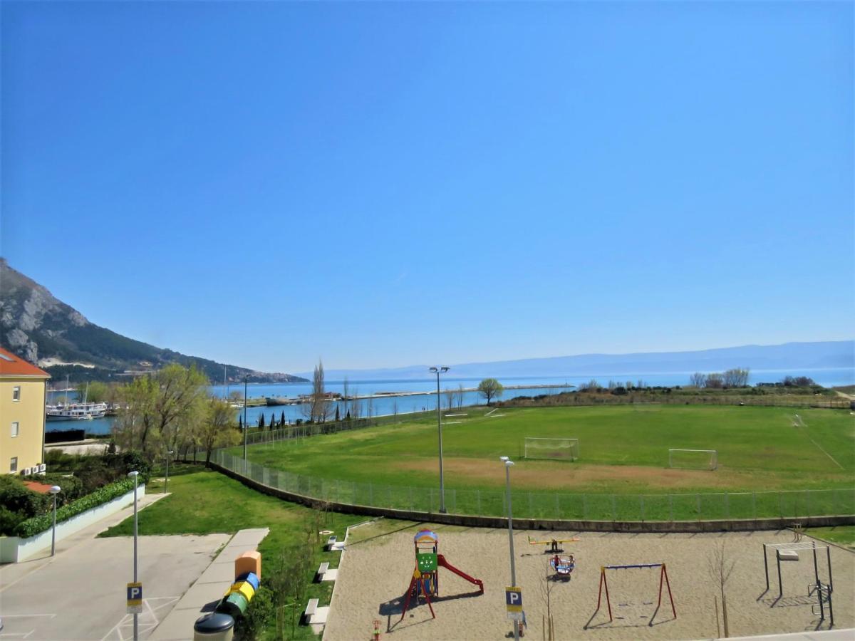 Apartment Ribnjak 10 Omiš Eksteriør billede