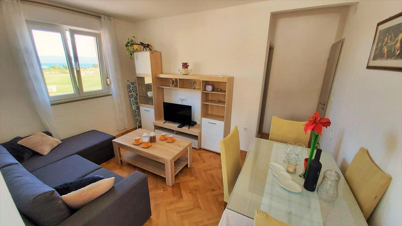 Apartment Ribnjak 10 Omiš Eksteriør billede
